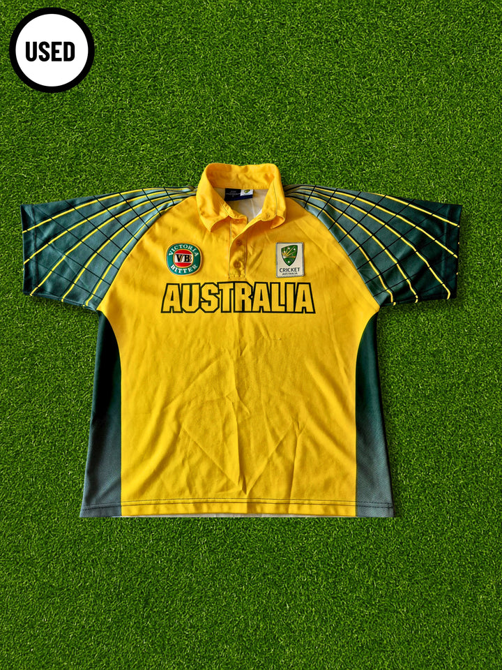 Australia 2001 Official Retro Cricket Jersey (used)