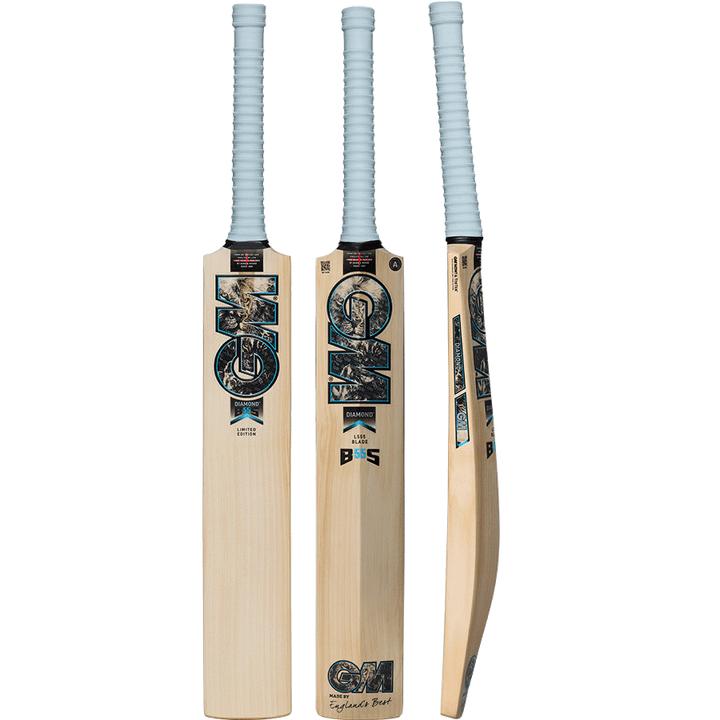 Gunn & Moore Diamond 404 Junior Cricket Bat 2026