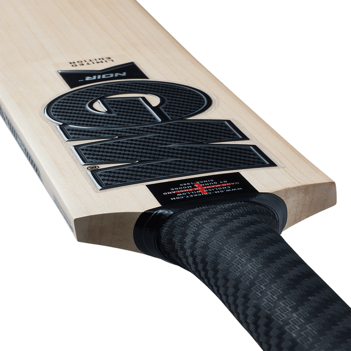 Gunn & Moore Noir Limited Edition Cricket Bat 2026