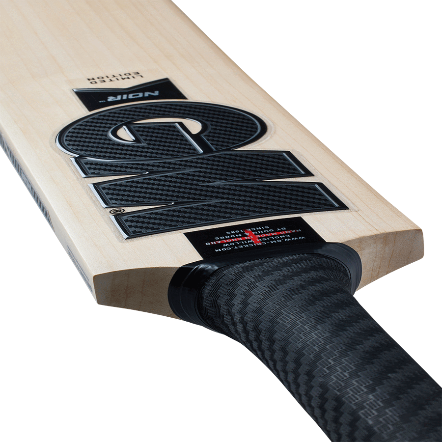 Gunn & Moore Noir 808 Cricket Bat 2026